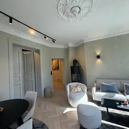 High End Stay, Location At Bislett, 2 Separate Bedrooms, Separate Kitchen And Livingroom *