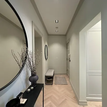 High End Stay, Location At Bislett, 2 Separate Bedrooms, Separate Kitchen And Livingroom * 오슬로