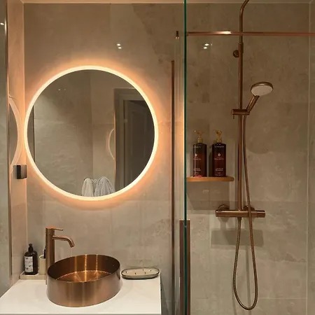 High End Stay, Location At Bislett, 2 Separate Bedrooms, Separate Kitchen And Livingroom 아파트 오슬로